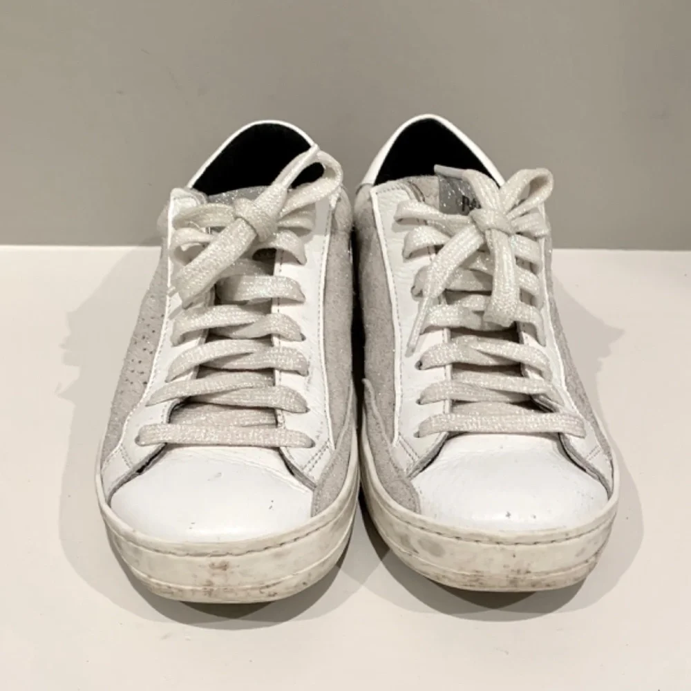 P448 John W Sneakers Softy White Glitter Laces Low-Top Shoes 38 US 7.5 8
